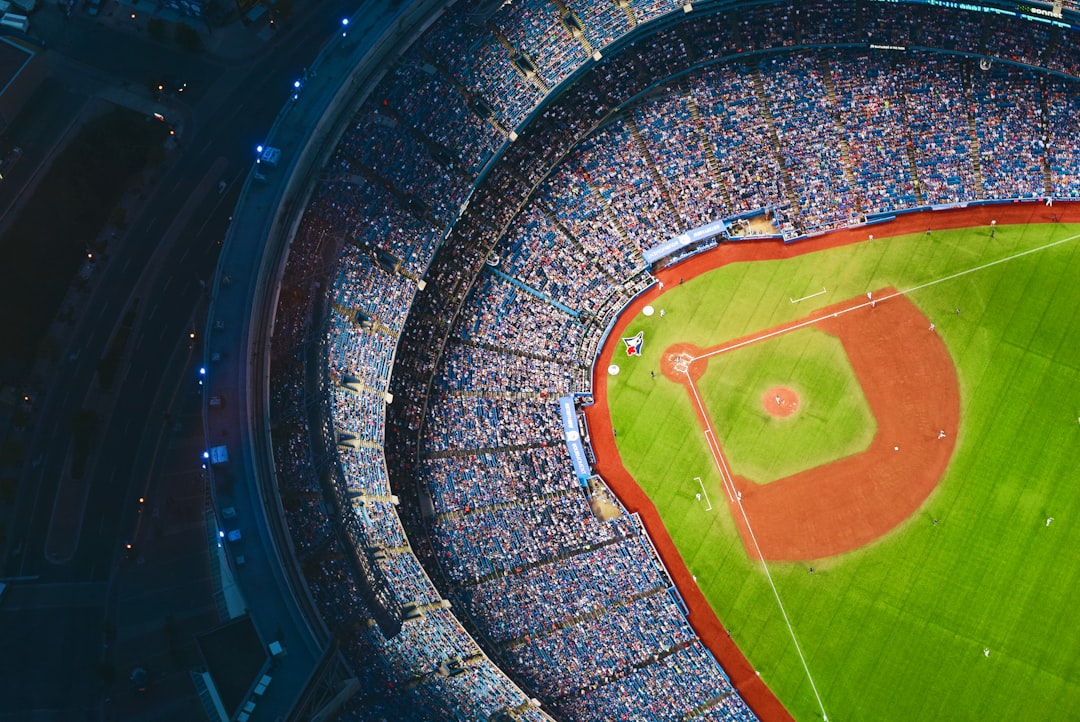 How to Bet on MLB: Markets, Rules, and Analysis